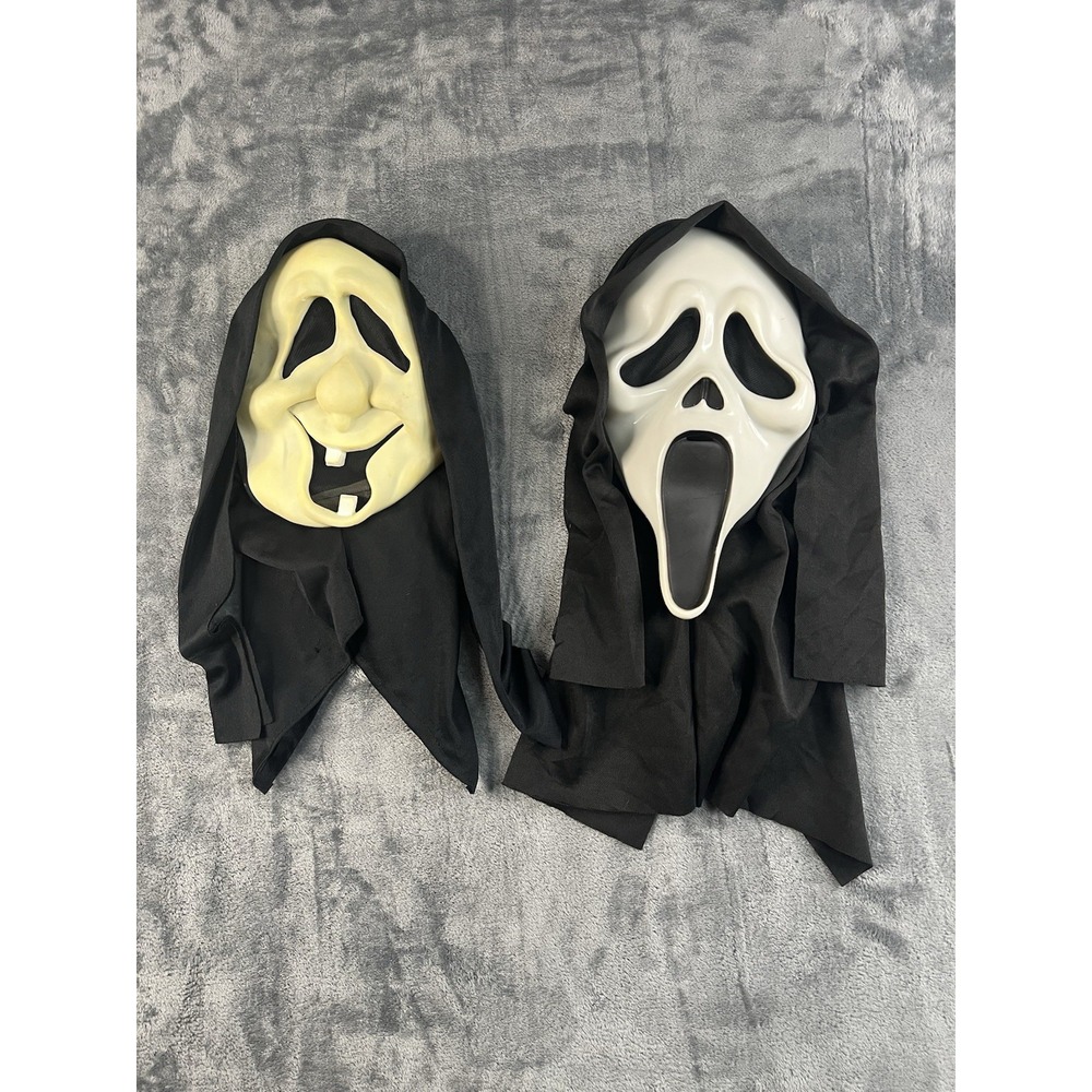 Vintage Fun World Sarah Spook Mask & Spirit Halloween Ghost Face Scream Lot